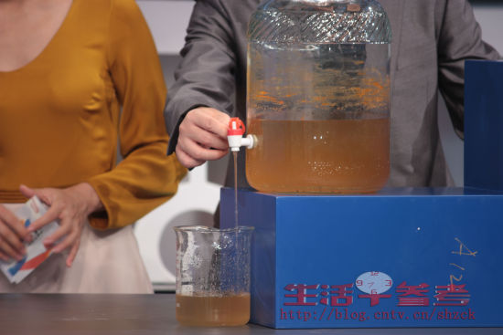 水在供水水箱中被污染