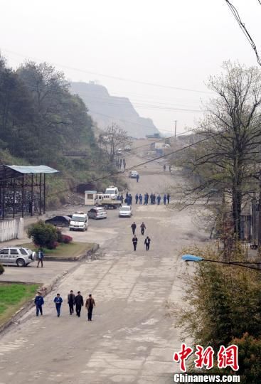 江西永平銅礦爆炸事發(fā)現(xiàn)場(chǎng)。 艾世民 攝