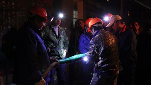 江西煤礦透水事故被困者位置仍未確定 已加快排水