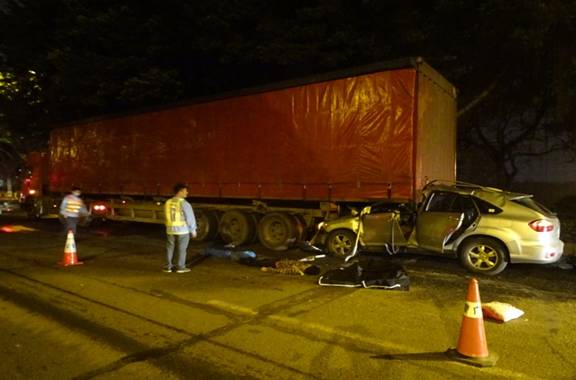 廣州市黃埔區(qū)開發(fā)大道“2?20”較大道路交通事故調(diào)查報告