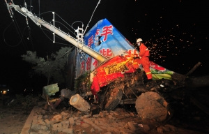 蘭州一輛貨車失控致7人死1傷(圖)
